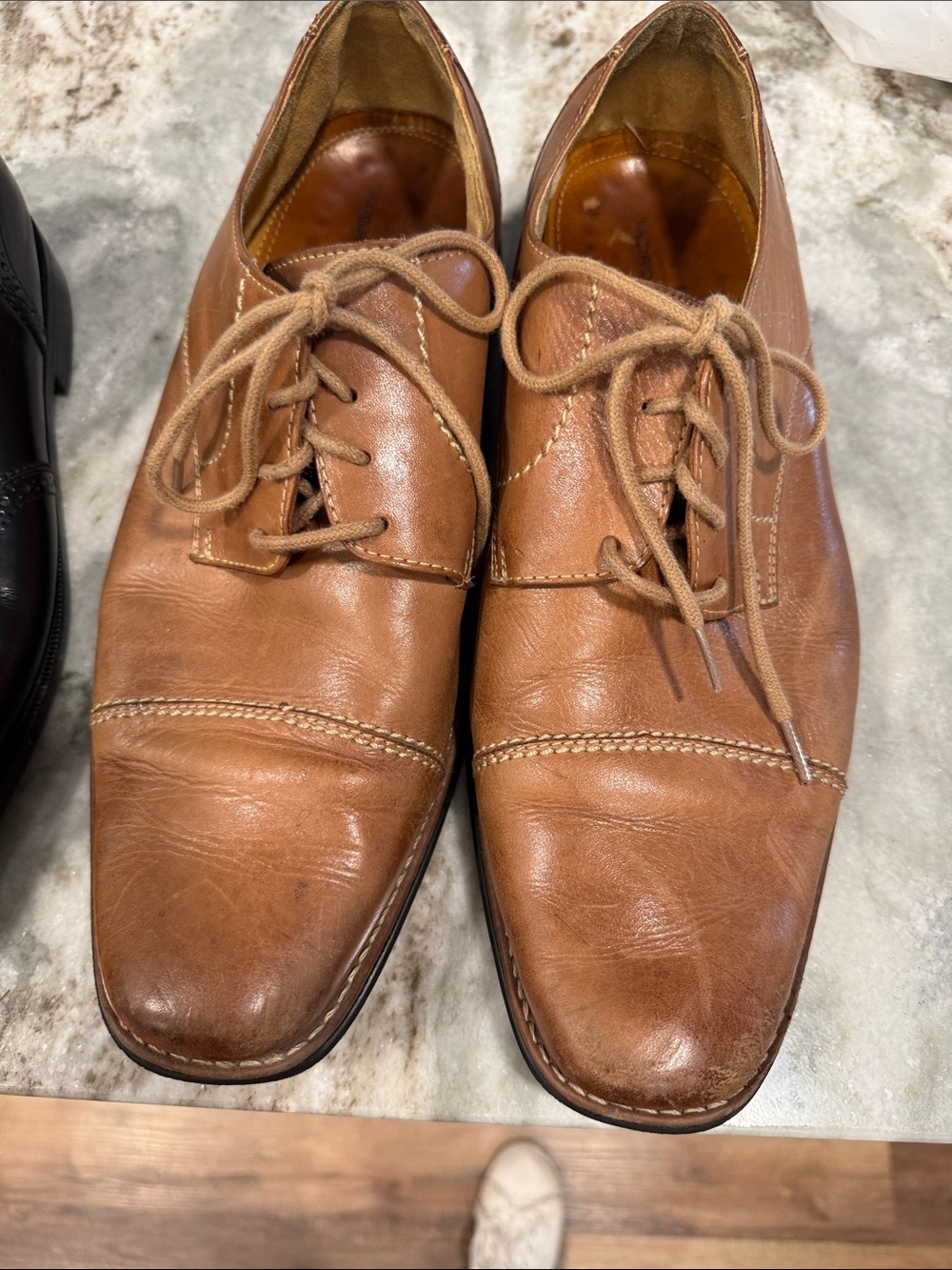 Sandro Moscoloni Tan Leather Cap-Toe Derby Shoes